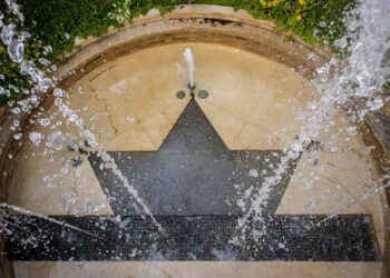 The Sephardic Legacy That Shapes a City of Olive Groves